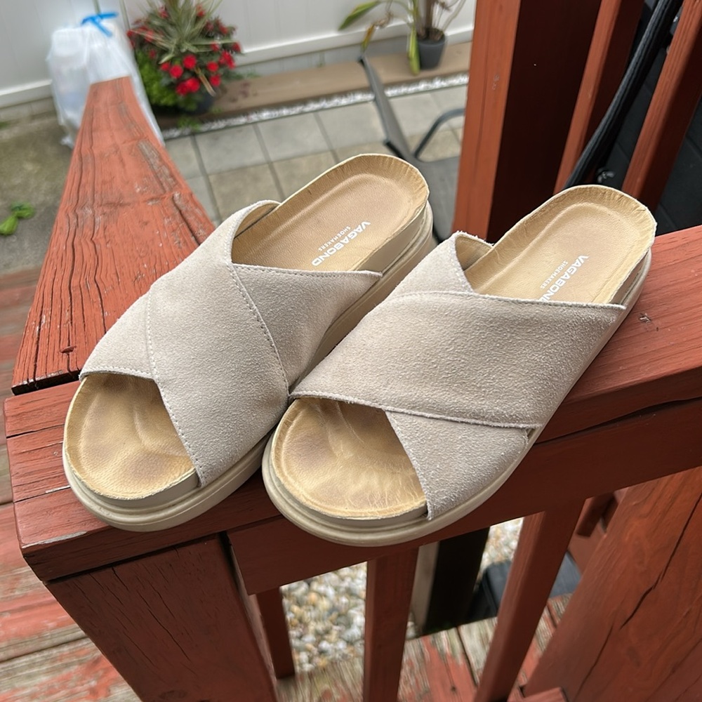 VAGABOND ERIN SUEDE CREAM LEATHER SLIDE SANDALS